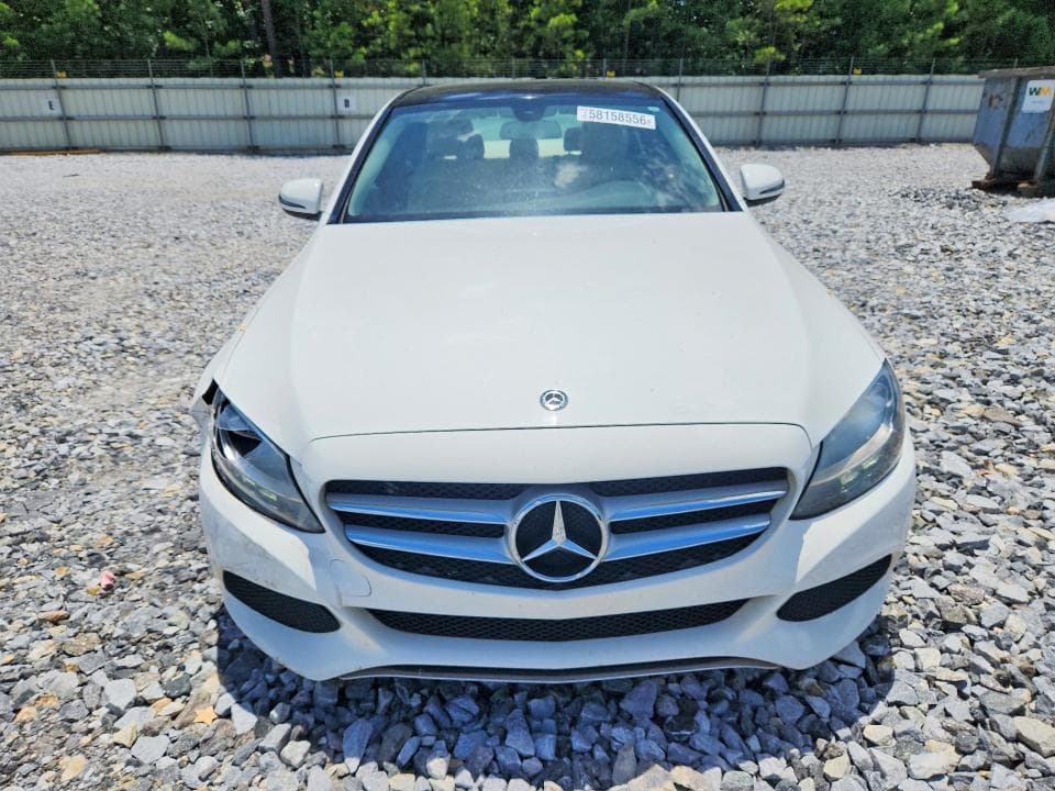 2018 MERCEDES-BENZ C 300 5