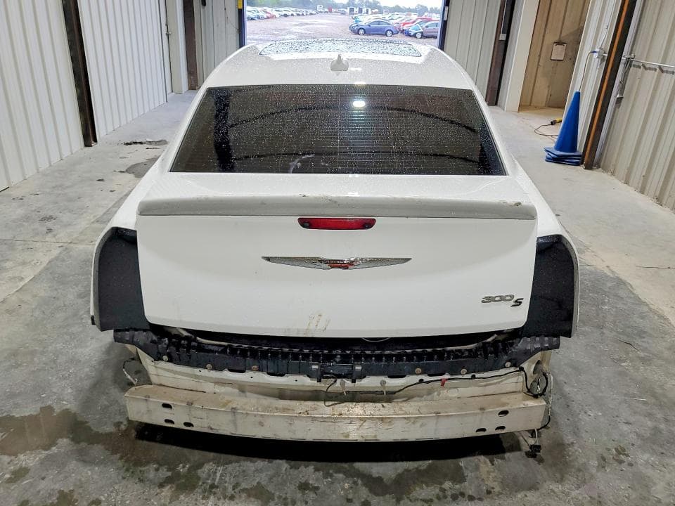 2018 CHRYSLER 300 S 6