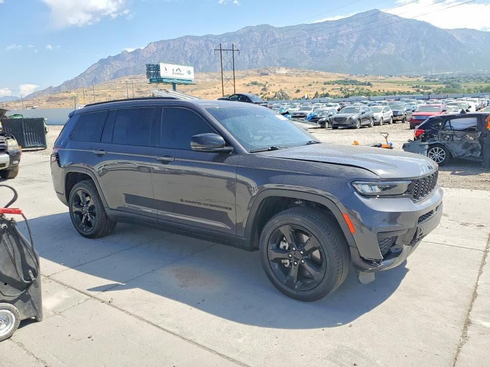 2024 JEEP GRAND CHEROKEE L LAREDO 4