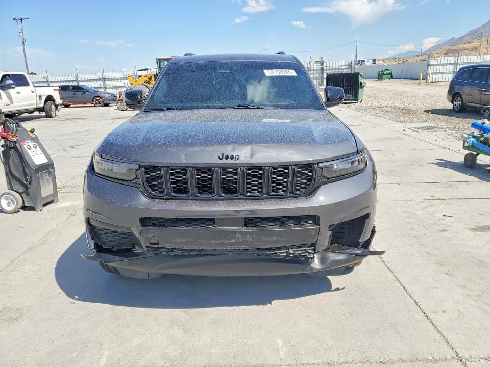 2024 JEEP GRAND CHEROKEE L LAREDO 5