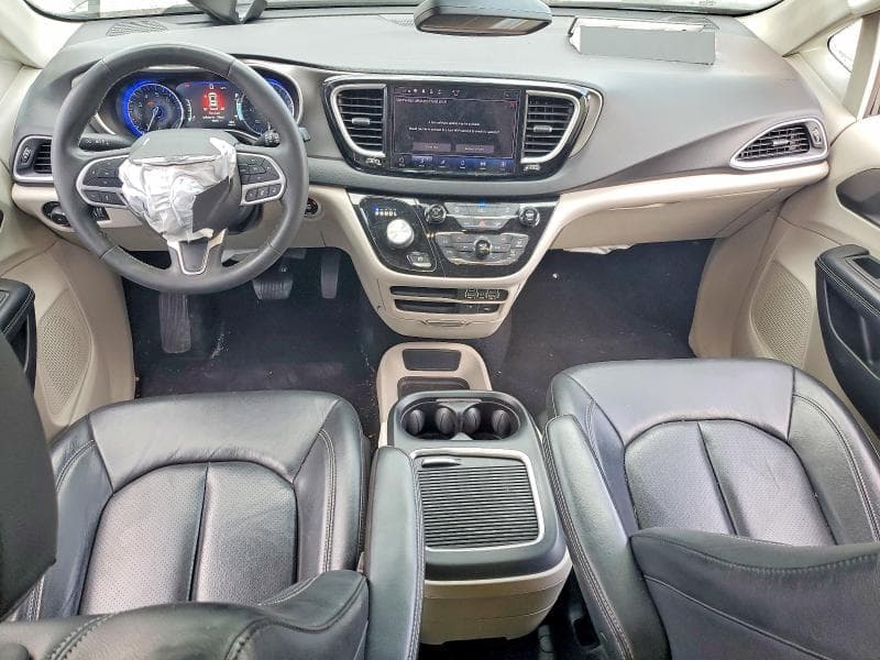 2022 CHRYSLER PACIFICA TOURING L 8
