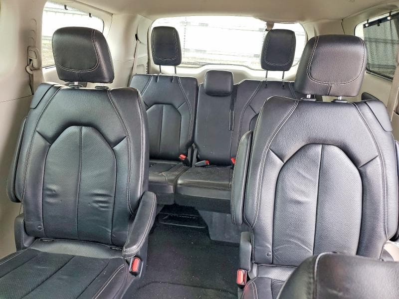 2022 CHRYSLER PACIFICA TOURING L 10