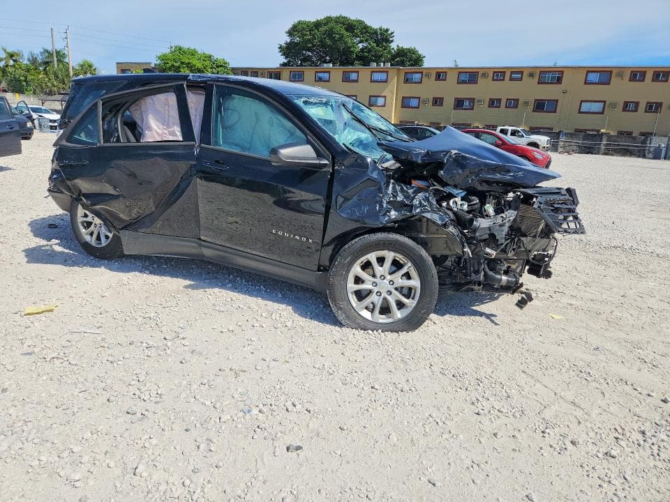 2019 CHEVROLET EQUINOX LS 4