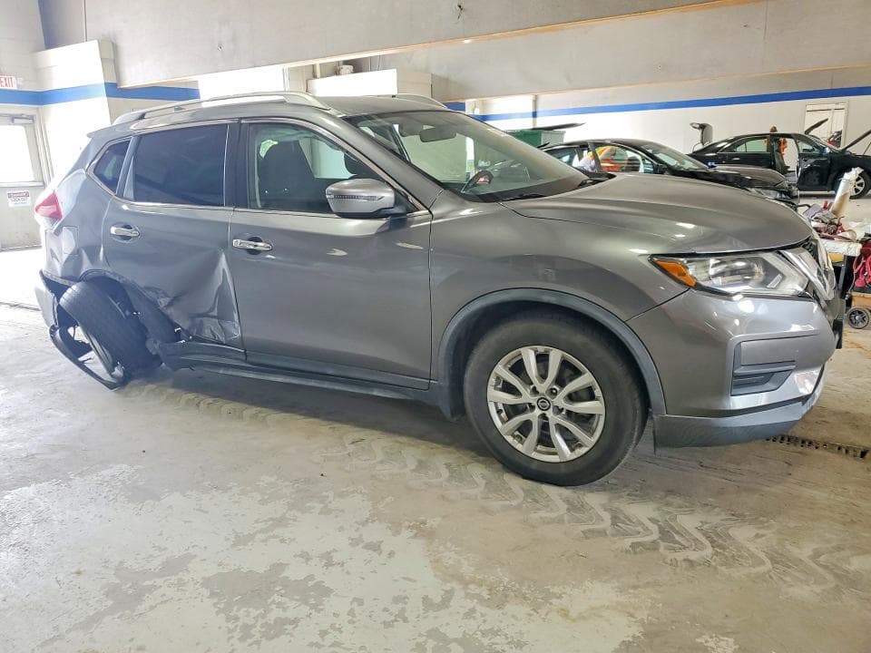 2018 NISSAN ROGUE SV 4