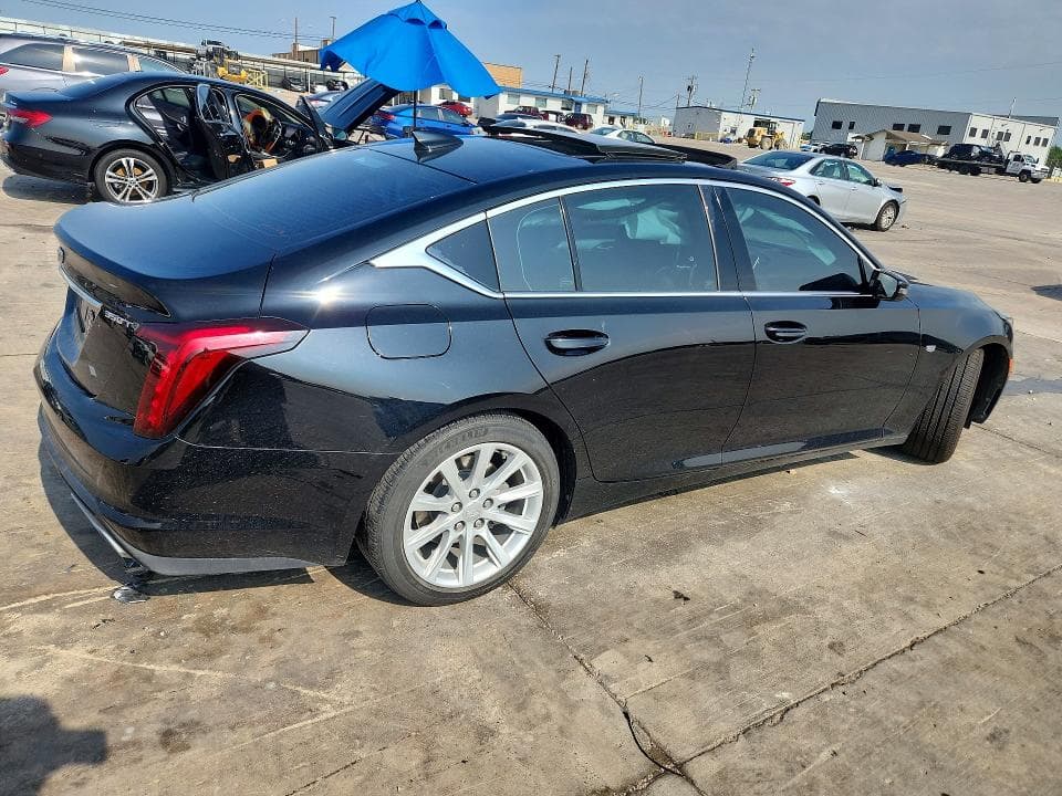 2021 CADILLAC CT5 LUXURY 3