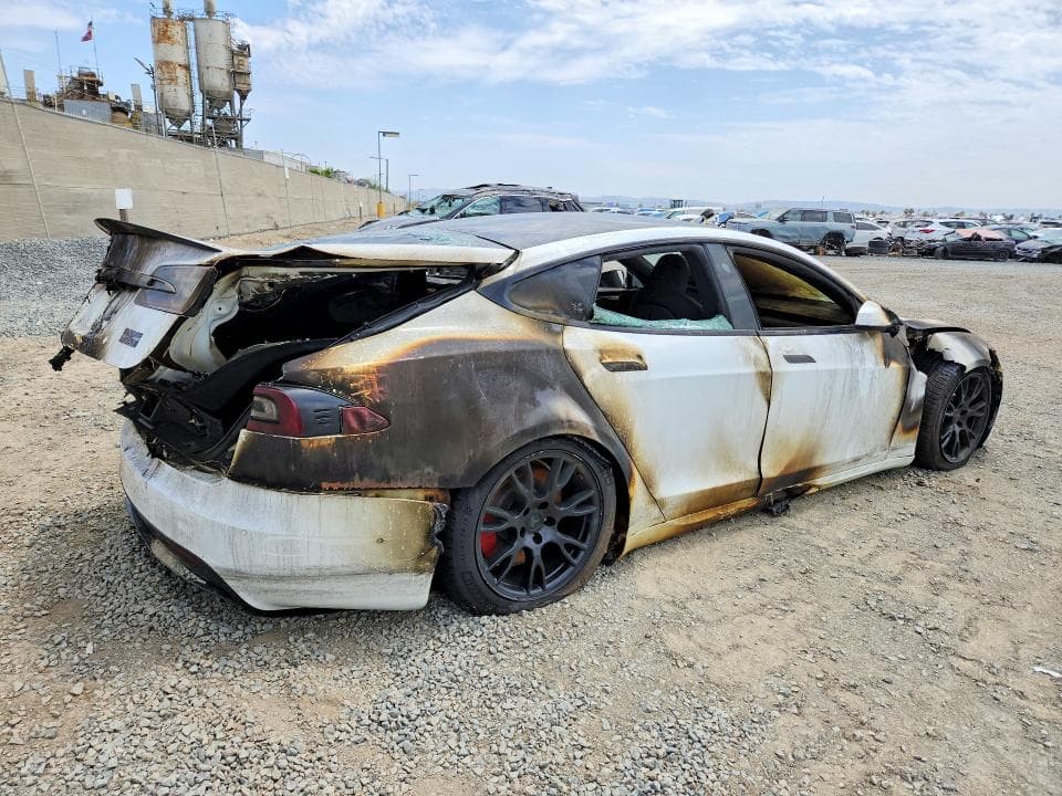 2021 TESLA MODEL S 3