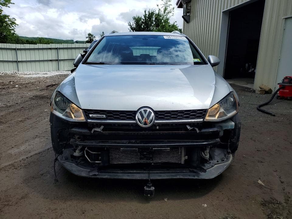 2017 VOLKSWAGEN GOLF ALLTRACK S S 5