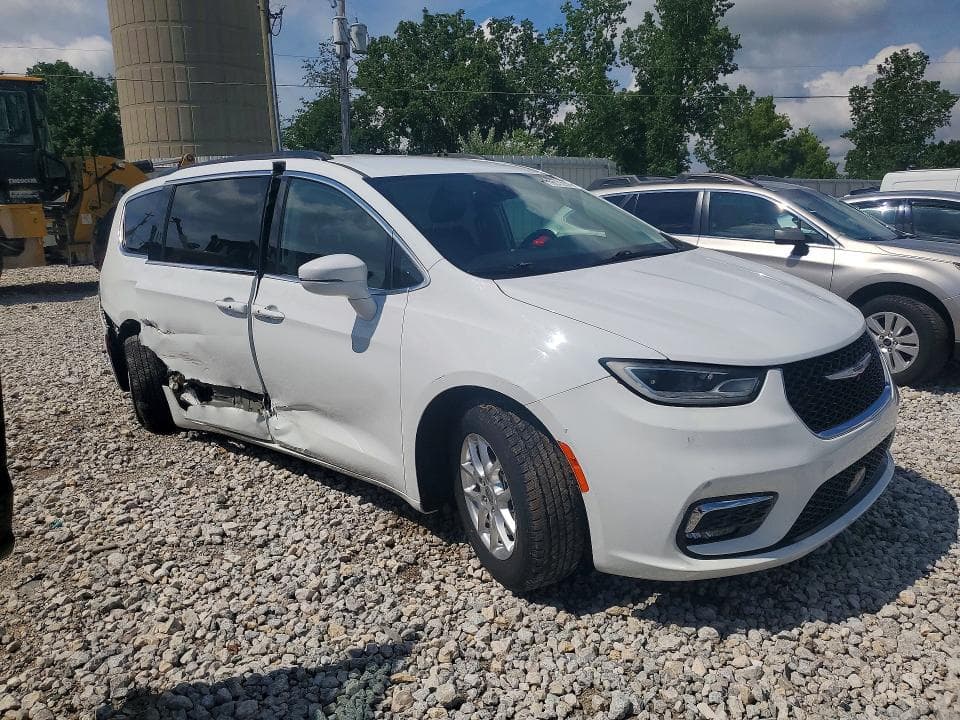 2022 CHRYSLER PACIFICA TOURING L 4