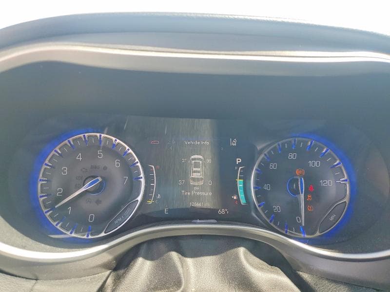 2022 CHRYSLER PACIFICA TOURING L 9