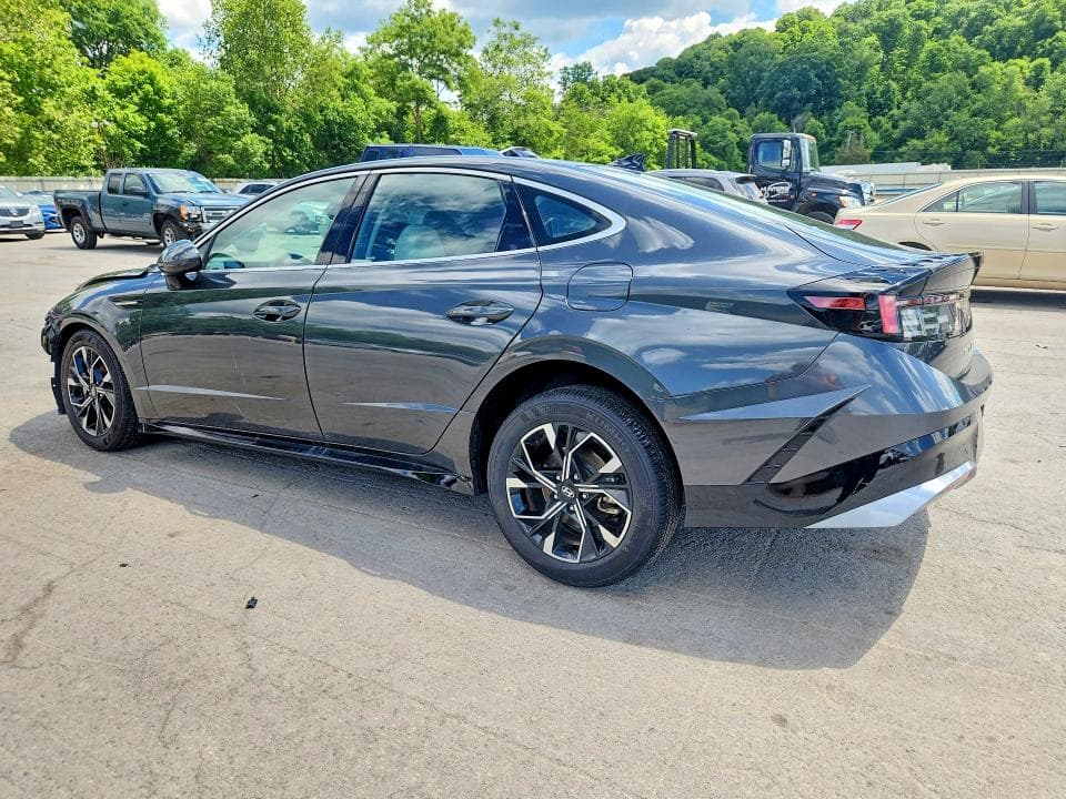 2025 HYUNDAI SONATA SEL 2