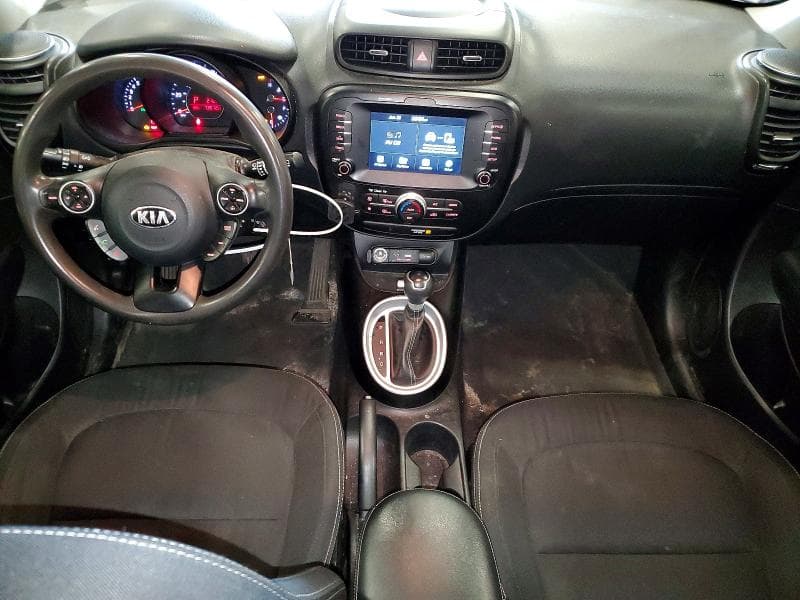 2018 KIA SOUL + 8