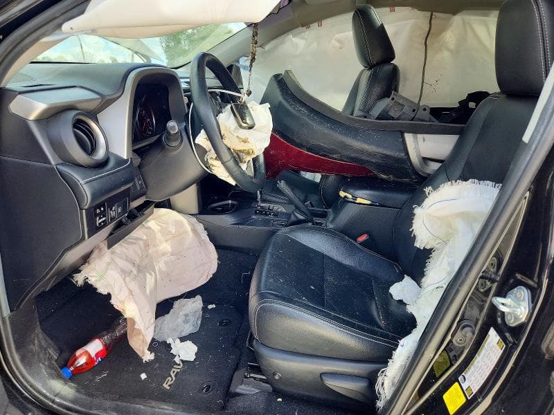 2018 TOYOTA RAV4 XLE 7