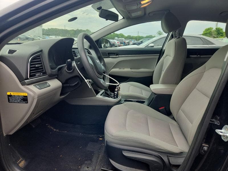 2017 HYUNDAI ELANTRA SE SE 7