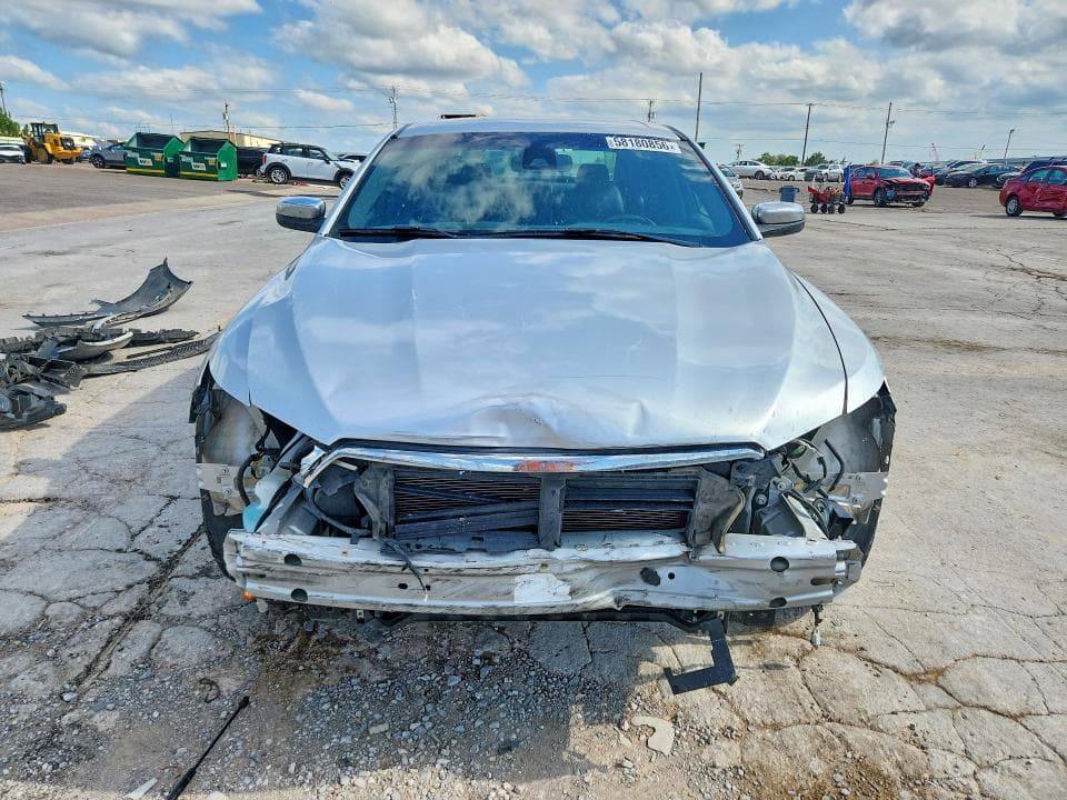2018 FORD TAURUS LIMITED LIMITED 5