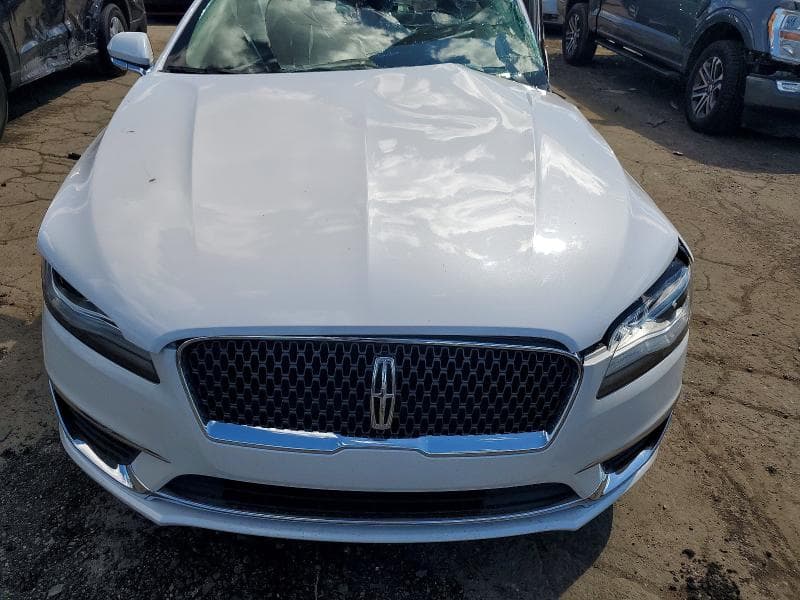 2019 LINCOLN MKZ RESERVE I 11