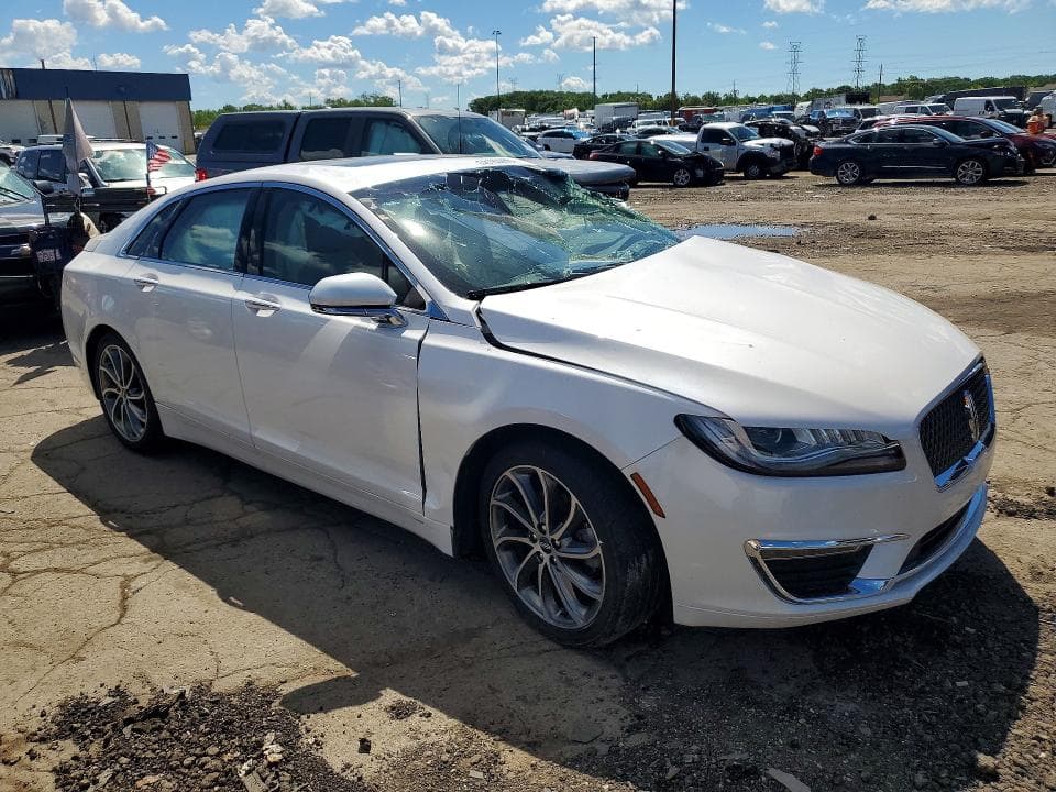 2019 LINCOLN MKZ RESERVE I 4