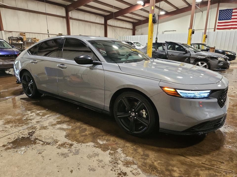 2023 HONDA ACCORD HYBRID SPORT-L 4
