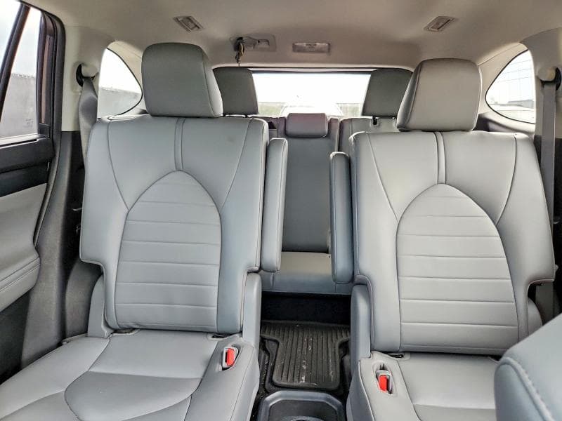 2021 TOYOTA HIGHLANDER XLE XLE 10