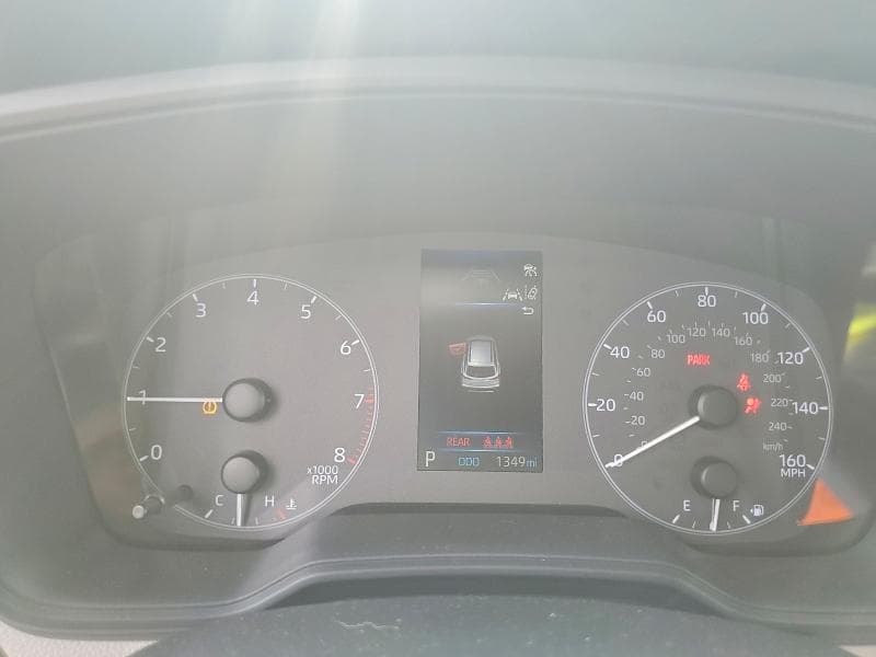 2025 TOYOTA COROLLA CROSS L 9