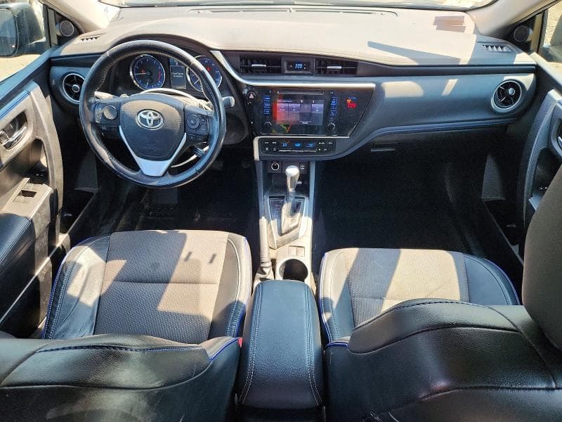 2018 TOYOTA COROLLA SE 8