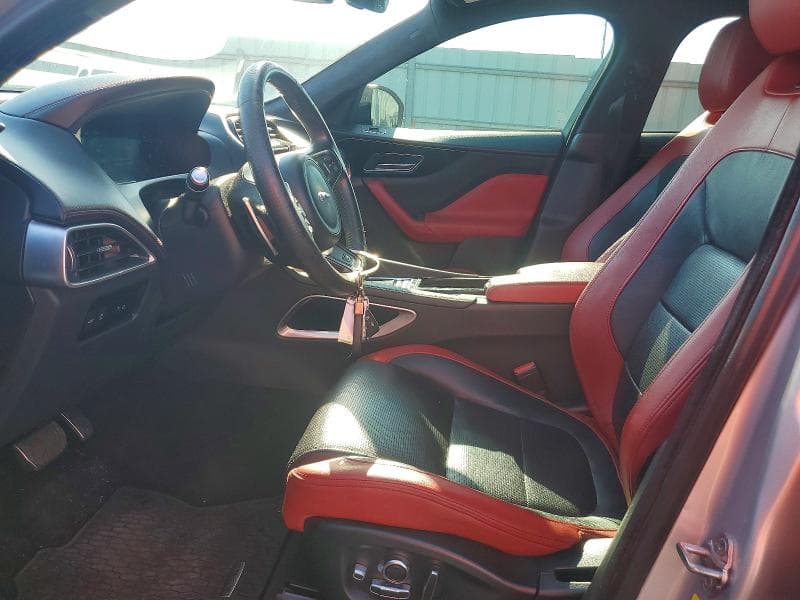 2019 JAGUAR F-PACE S 7