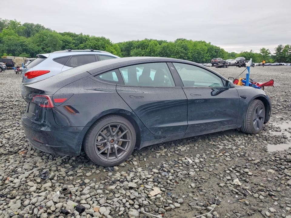 2023 TESLA MODEL 3 3