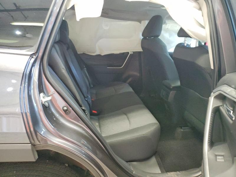 2025 TOYOTA RAV4 XLE XLE 11