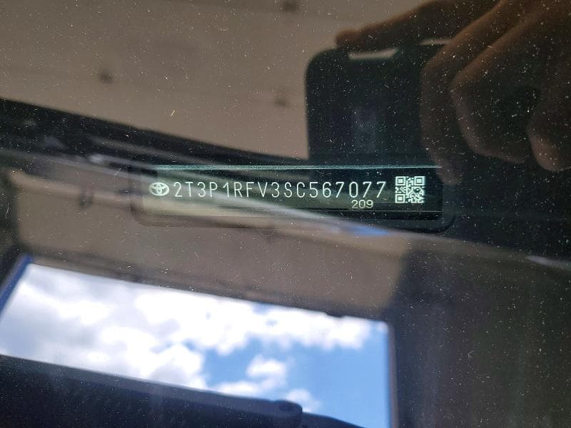 2025 TOYOTA RAV4 XLE XLE 13
