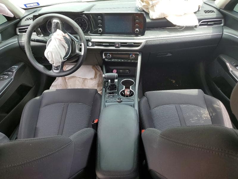 2023 KIA K5 LXS 8