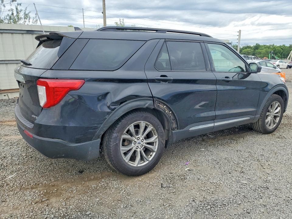 2022 FORD EXPLORER XLT 3