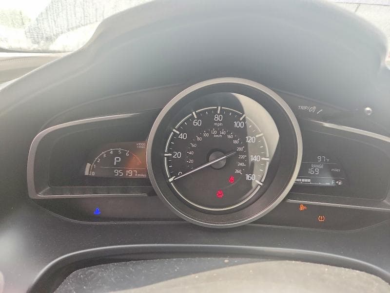 2018 MAZDA 3 TOURING 9