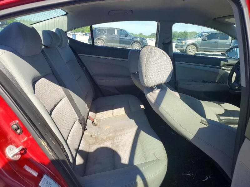 2017 HYUNDAI ELANTRA SE 10