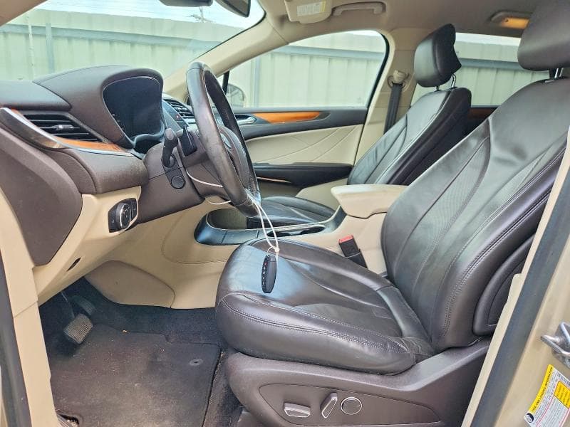 2017 LINCOLN MKC SELECT 7