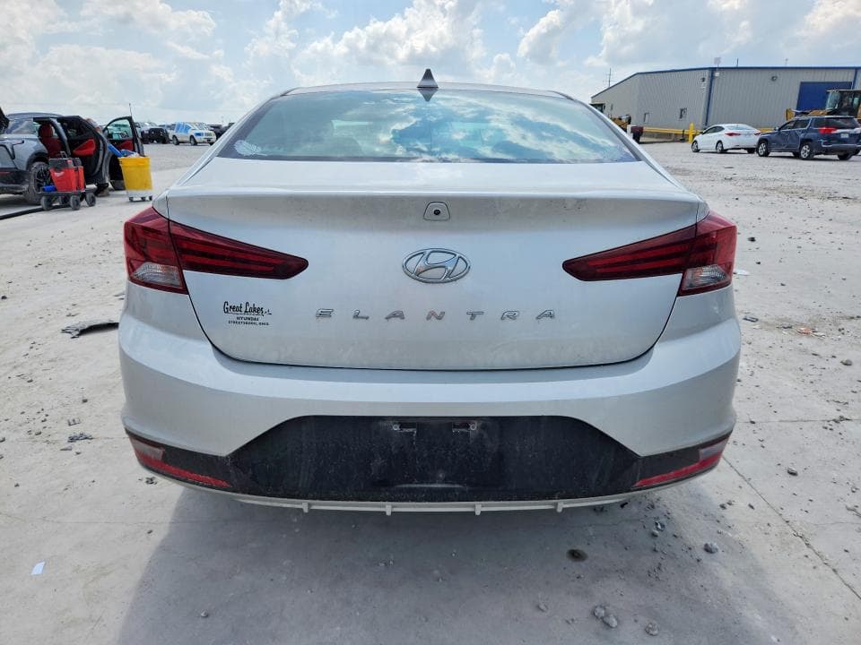 2019 HYUNDAI ELANTRA SEL SEL 6