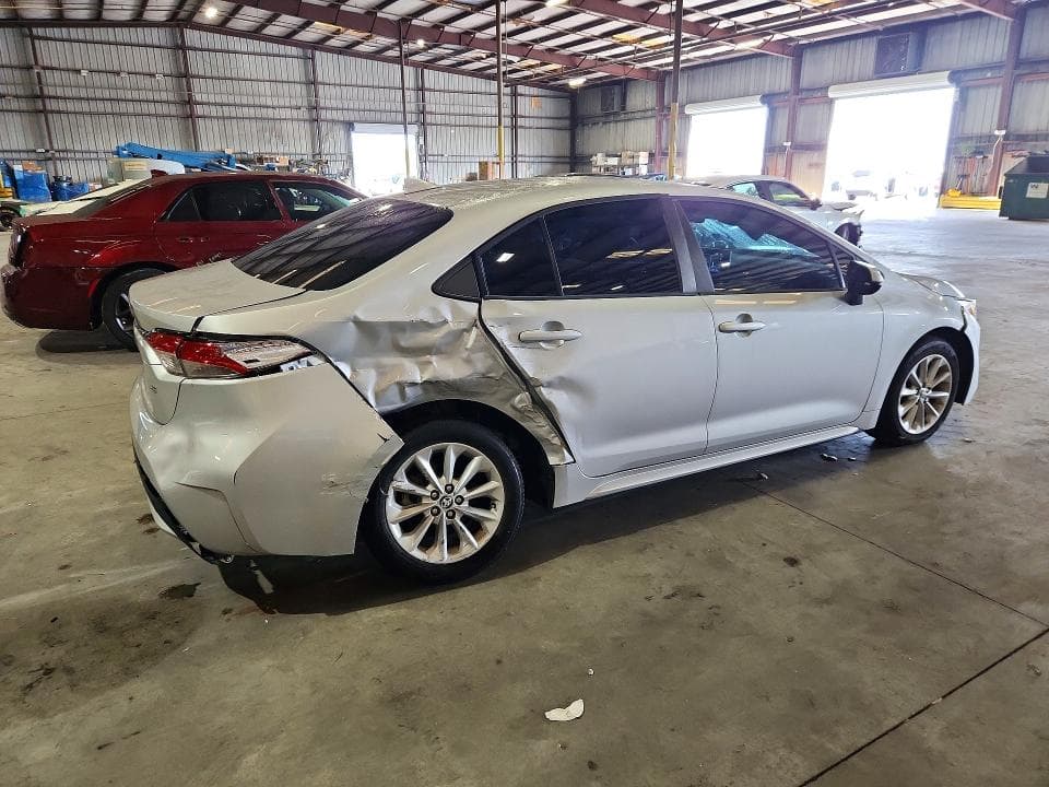 2021 TOYOTA COROLLA LE 3