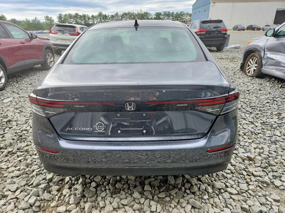 2025 HONDA ACCORD SE 6