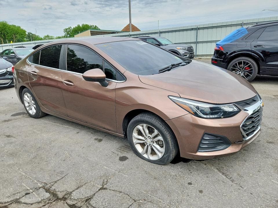 2019 CHEVROLET CRUZE LT 4