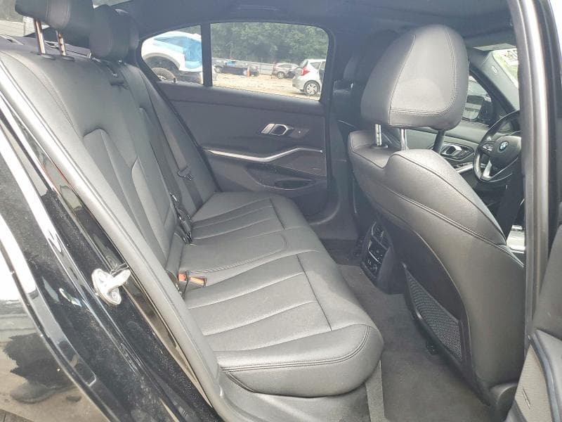 2019 BMW 330XI 10