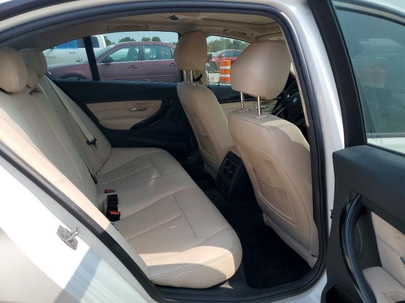 2018 BMW 320 I I 10