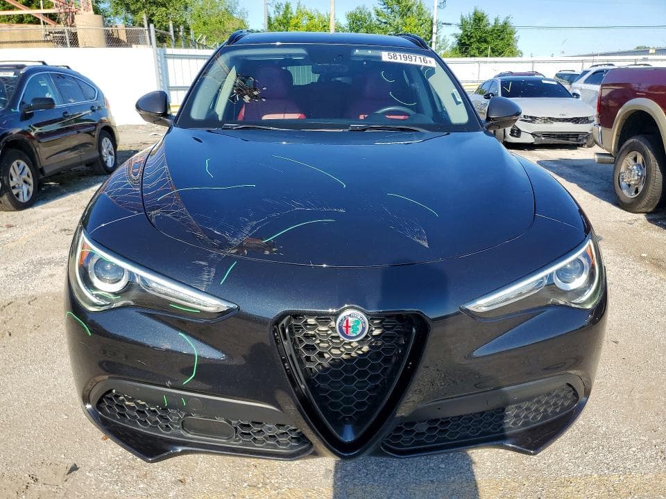 2019 ALFA ROMEO STELVIO 5