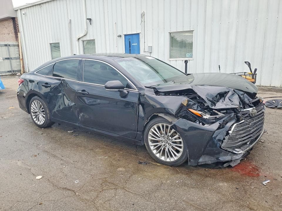 2019 TOYOTA AVALON LIMITED LIMITED 4