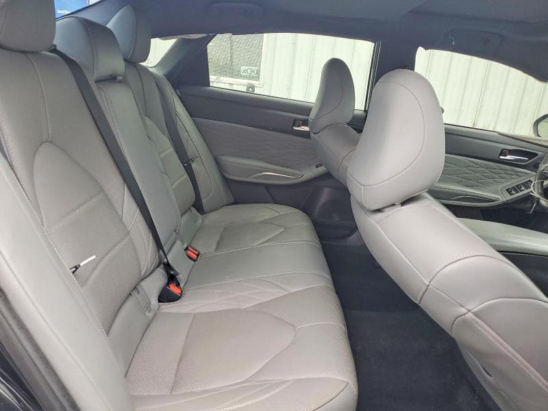 2019 TOYOTA AVALON LIMITED LIMITED 10