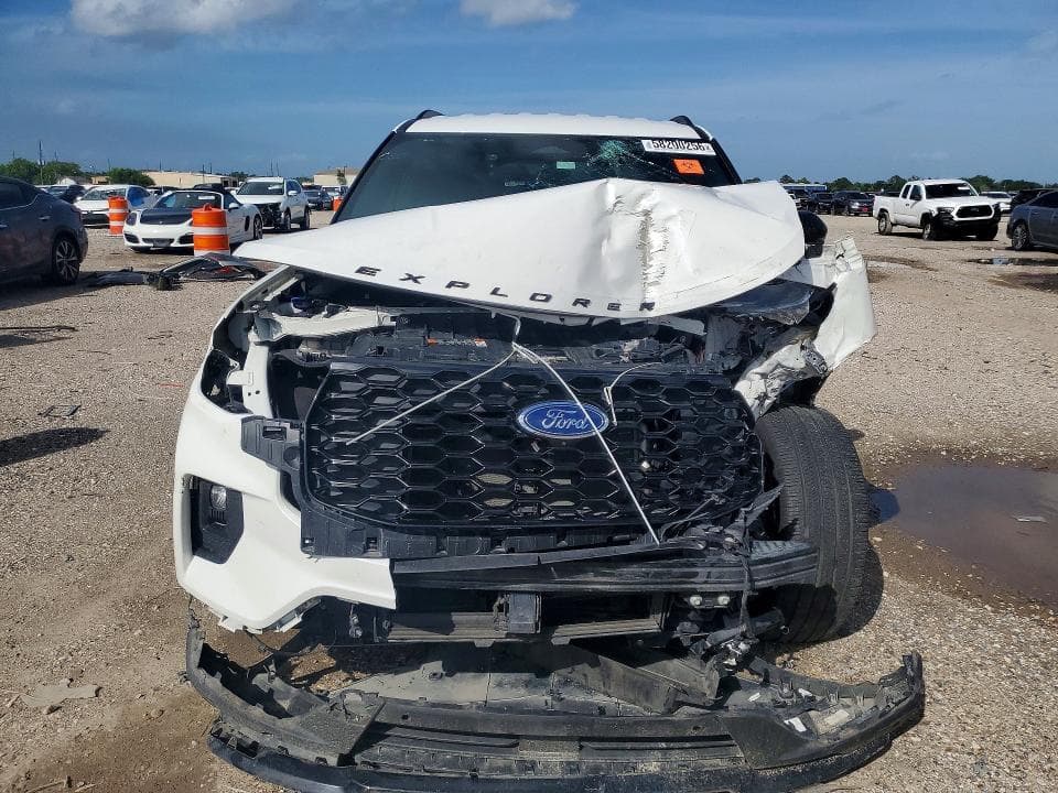 2025 FORD EXPLORER ST 5