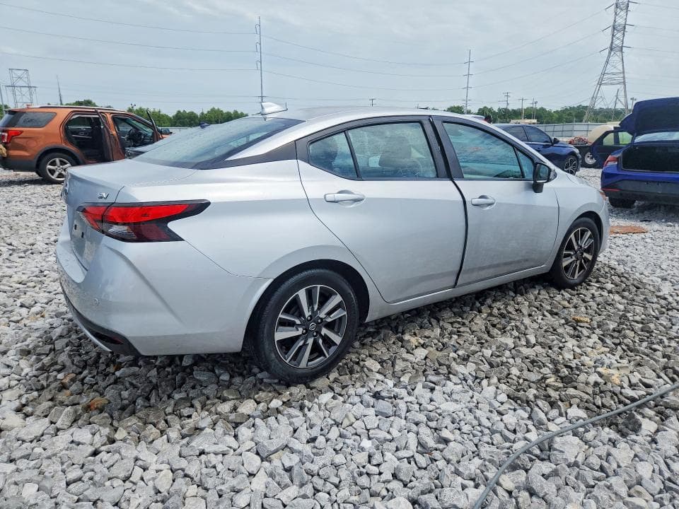 2021 NISSAN VERSA SV 3