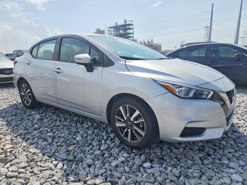 2021 NISSAN VERSA SV 4