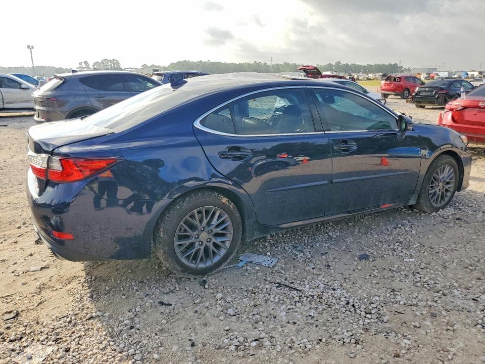 2018 LEXUS ES 350 3