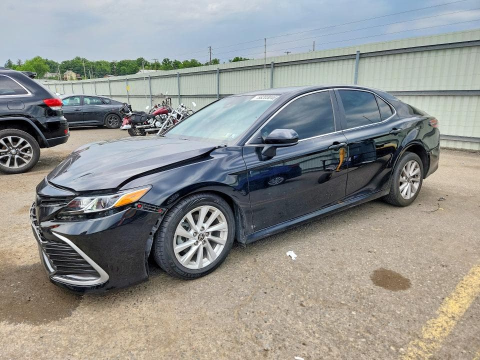 2023 TOYOTA CAMRY LE - 1