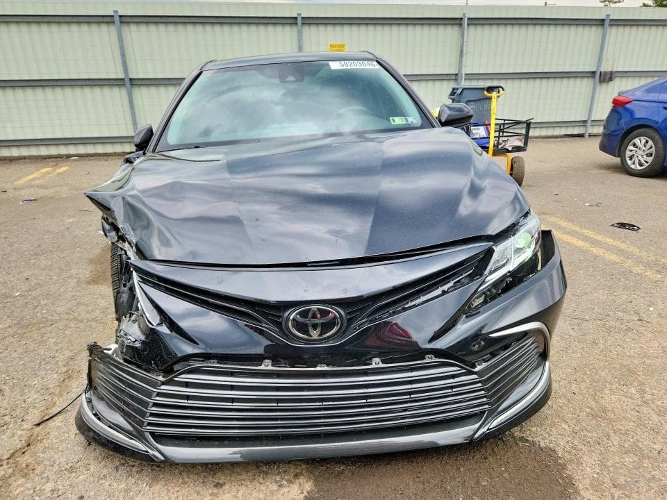 2023 TOYOTA CAMRY LE 5