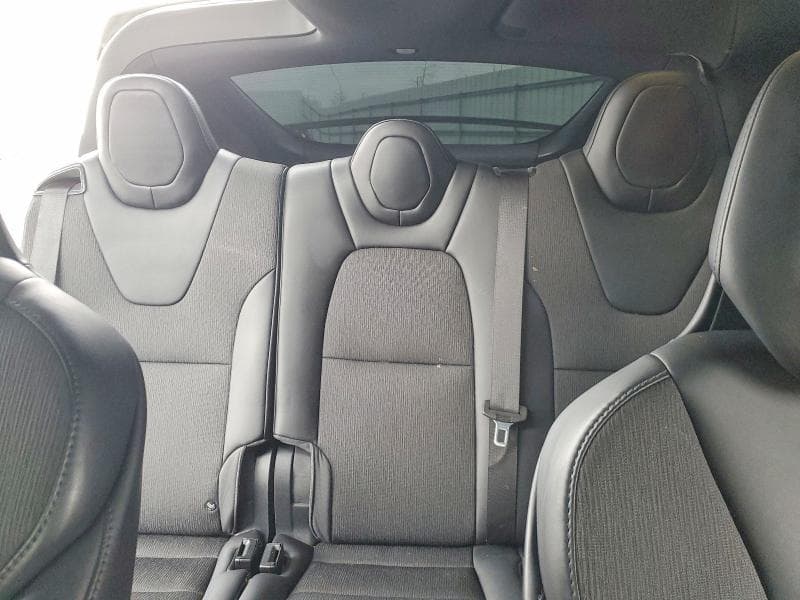2018 TESLA MODEL X 21