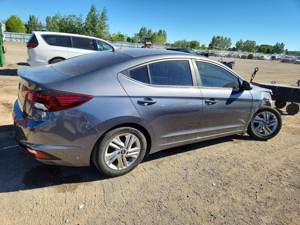 2020 HYUNDAI ELANTRA SEL 3